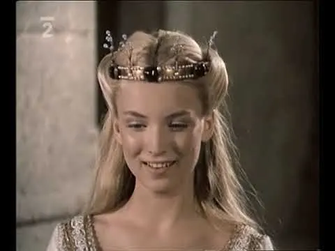 Celovečerní pohádku Paví pírko (online pohádka)